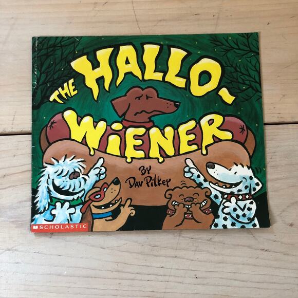 The Hallo-Wiener by Dav Pilkey Children's Book - Picture 1 of 3